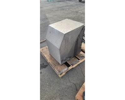 Freightliner Cascadia 125 Auxiliary Power Unit (APU)