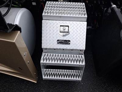 Freightliner Cascadia Auxiliary Power Unit (APU)