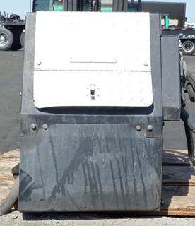 Thermo King TRIPAC Auxiliary Power Unit (APU) for a Unmarked