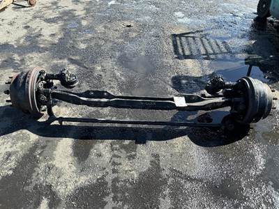 Detroit CASCADIA 126 Front Axle Assembly for a Freightliner Cascadia 126