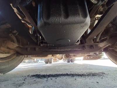 Detroit DA-F-12.0-3 Front Axle Assembly for a Freightliner Cascadia 113