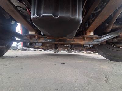 Detroit DA-F-12.0-3 Front Axle Assembly for a Freightliner CASCADIA