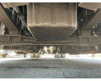 Detroit DA-F-12.0-3 Front Axle Assembly for a Freightliner Cascadia 125