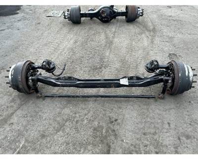 Detroit DA-F-12.0-3 Front Axle Assembly for a Freightliner Cascadia 125