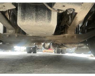Detroit DA-F-12.0-3 Front Axle Assembly for a Freightliner CASCADIA