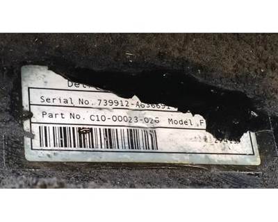 Detroit DA-F-12.5-3 Front Axle Assembly for a Western Star 5700