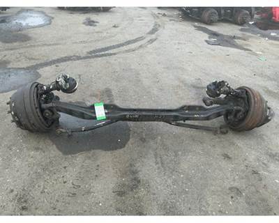 Detroit DA-F-12.5-3 Front Axle Assembly for a Freightliner Cascadia 126