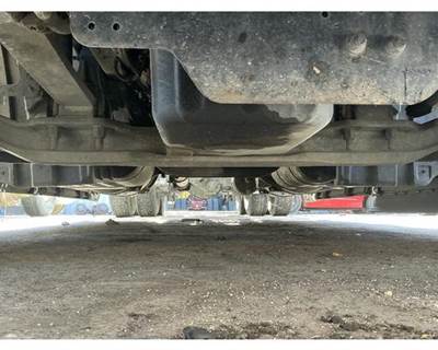 Detroit DA-F-12.5-3 Front Axle Assembly for a Freightliner CASCADIA