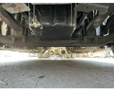 Detroit DA-F-12.5-3 Front Axle Assembly for a Freightliner CASCADIA