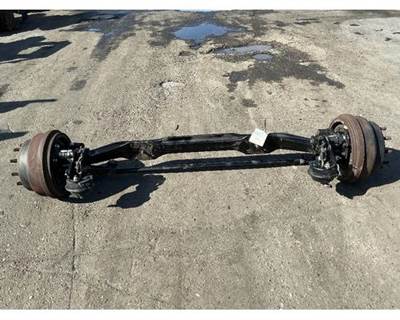 Detroit DA-F-13.3-3 Front Axle Assembly for a Freightliner Cascadia 125