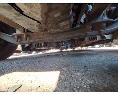Detroit DA-F-13.3-3 Front Axle Assembly for a Freightliner CASCADIA