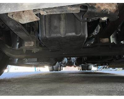 Detroit Front Axle Assembly for a Freightliner CASCADIA