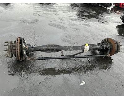 Eaton-Spicer D1321IL Front Axle Assembly for a Kenworth T680
