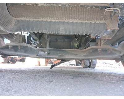 Eaton-Spicer D600N Front Axle Assembly for a International CF500