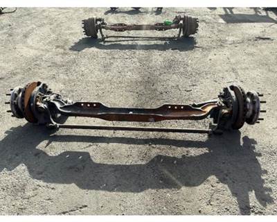 Eaton-Spicer E1202I Front Axle Assembly for a Peterbilt 384