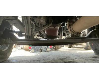 Eaton-Spicer E1202I Front Axle Assembly for a Kenworth T680