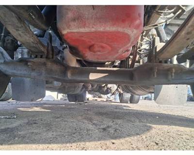 Eaton-Spicer Front Axle Assembly for a Peterbilt 386