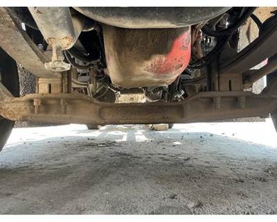 Eaton-Spicer E1202I Front Axle Assembly for a Kenworth T800