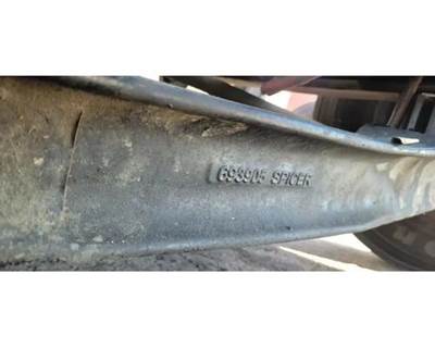 Eaton-Spicer E1322I Front Axle Assembly for a Kenworth T680