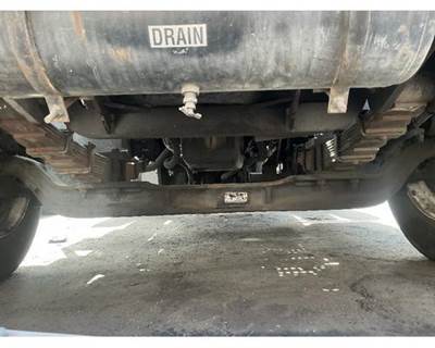 Eaton-Spicer E1322I Front Axle Assembly for a Capacity Of Texas TJ5000
