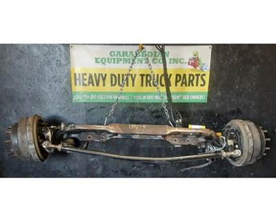 Eaton-Spicer E1462W Front Axle Assembly for a Freightliner Cascadia 125