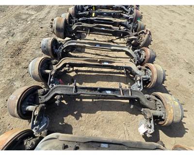 Eaton-Spicer I-220 Front Axle Assembly for a Peterbilt 320