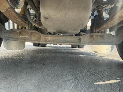 Eaton-Spicer ID PENDING Front Axle Assembly for a Peterbilt 384