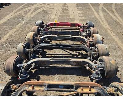 Ford Front Axle Assembly for a Ford LS8000