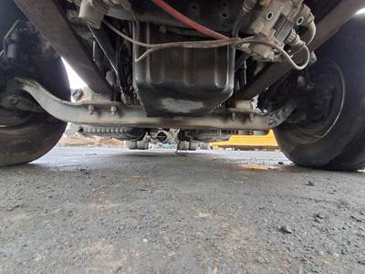 Freightliner Cascadia 125 Front Axle Assembly