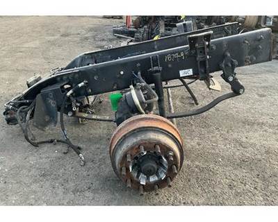 Freightliner Cascadia 125 Front Axle Assembly