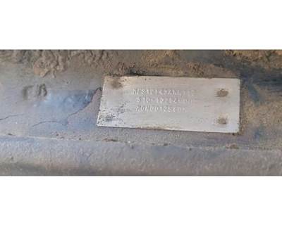 Freightliner Cascadia 132 Front Axle Assembly