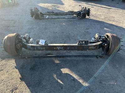 Hendrickson Front Axle Assembly for a International LT625