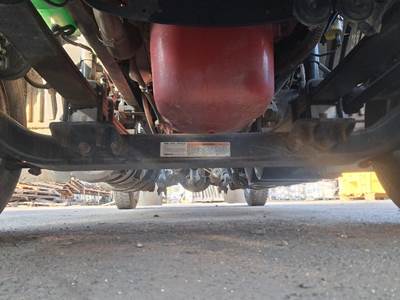 International LT625 Front Axle Assembly