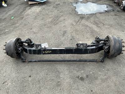 International LT625 Front Axle Assembly