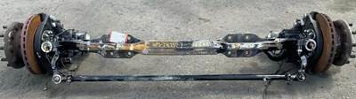 Mack CXU613T Front Axle Assembly