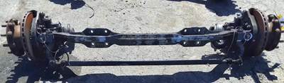 Mack CXU633T Front Axle Assembly