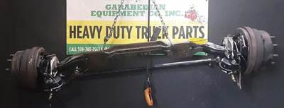 Mack Pinnacle CXU612 Front Axle Assembly for a Mack CXU612