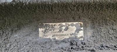 Mack Pinnacle CXU613 Front Axle Assembly for a Mack CXU613