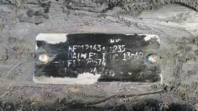 Meritor-Rockwell MFS12143A Front Axle Assembly for a Freightliner Cascadia 125