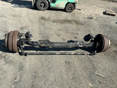 Meritor-Rockwell MFS12143A Front Axle Assembly for a Freightliner Cascadia 113