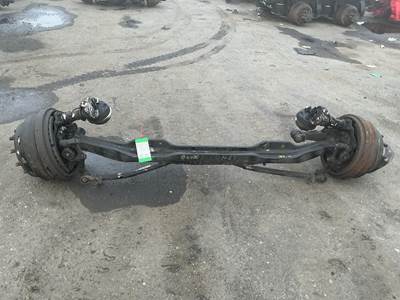 Meritor-Rockwell Front Axle Assembly for a Freightliner Cascadia 126