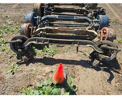 Meritor-Rockwell FF961 Front Axle Assembly