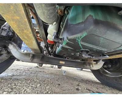 Meritor-Rockwell FF961 Front Axle Assembly for a Volvo VNM