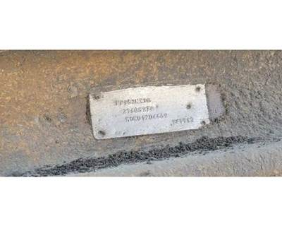 Meritor-Rockwell FF967 Front Axle Assembly for a Mack CXU613