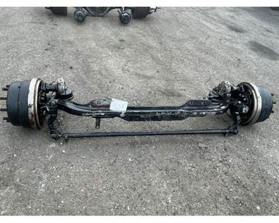 Meritor-Rockwell FF967 Front Axle Assembly for a Mack CXU612