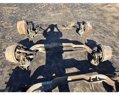Mack Front Axle Assembly for a Mack CXU612