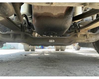 Meritor-Rockwell FF967 Front Axle Assembly for a Mack CXU612