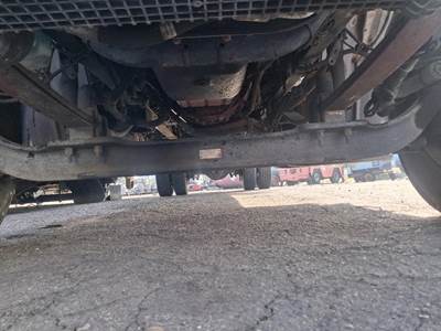 Meritor-Rockwell M2 106 Front Axle Assembly for a Freightliner M2 106