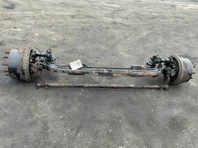 Meritor-Rockwell MFS12143A Front Axle Assembly for a Freightliner Cascadia 125