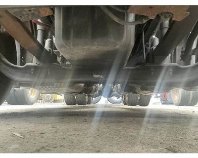 Meritor-Rockwell MFS12143A Front Axle Assembly for a Freightliner CASCADIA